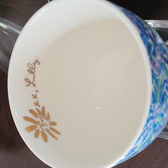 Lily Pulitzer mugs - Picture 2 of 4